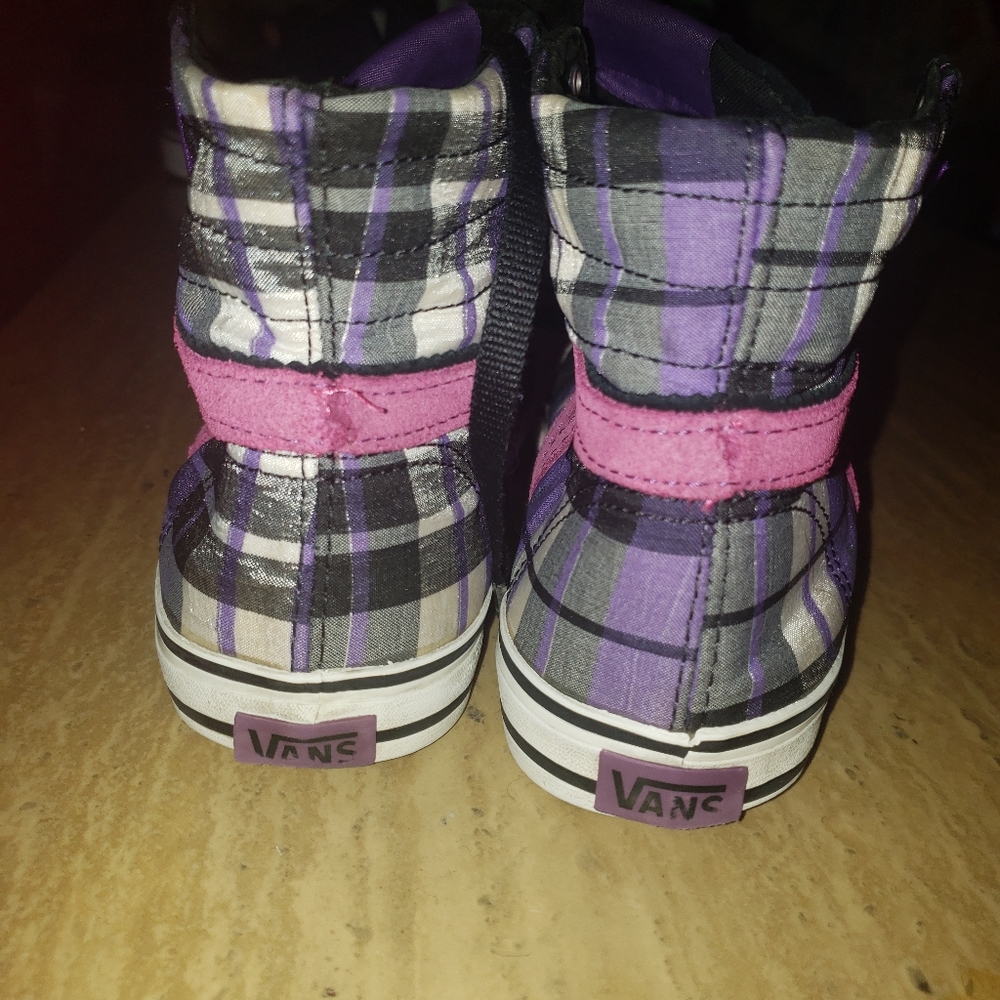 Multie color vans - Picture 5 of 7